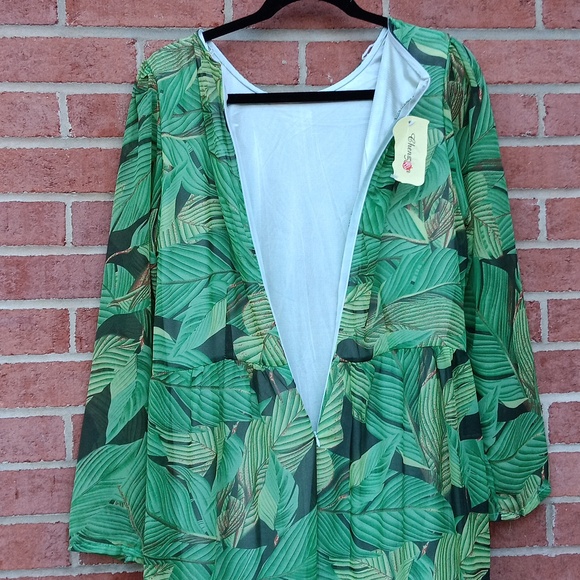 🔹️Palm Leaf Maxi Dress - Picture 8 of 13